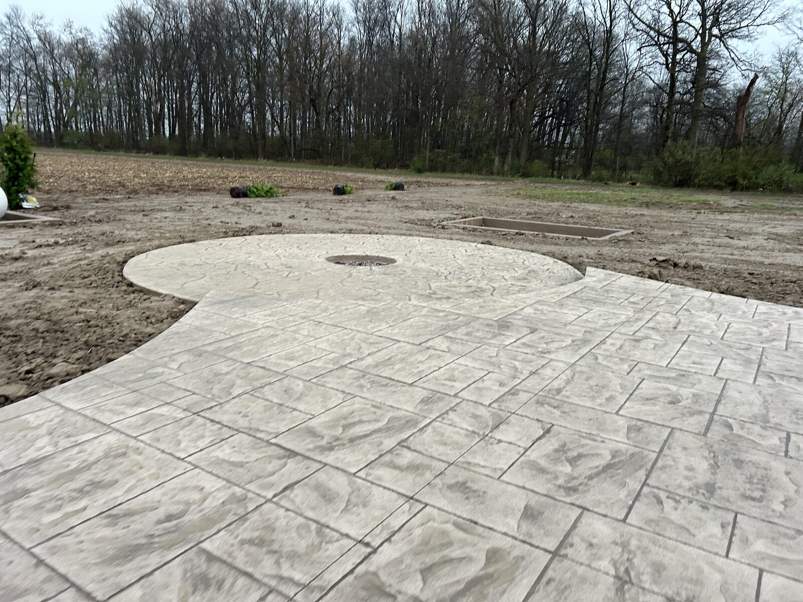 Residential concrete flatwork — photo 9