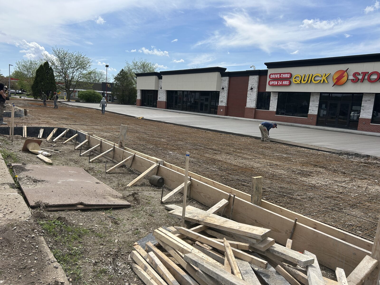 Gas station concrete work in Fort Wayne — photo 25